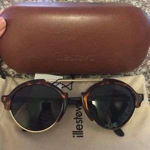 *SOLD* Illesteva Milan III Sunglasses New in Box
